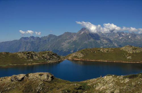 Lac de montagne au-dessus de l'Alpe d'Huez - Oisans (38) 