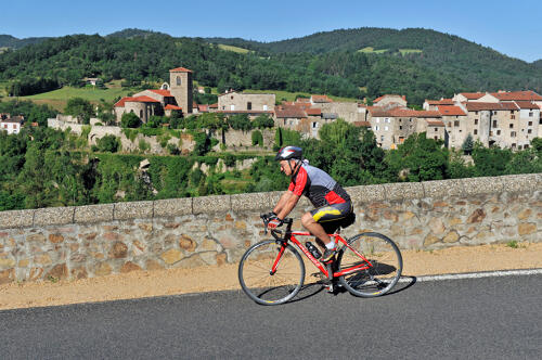 Cyclisme à Vieille-Brioude (43) 