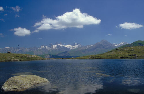 Lac Guichard, vue sur les Aiguilles d'Arves - Maurienne (73) 