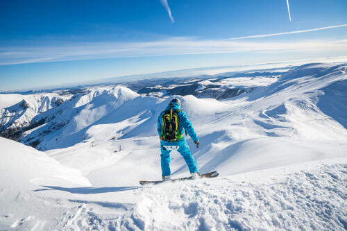 Snowboard dans le massif du Sancy (63) 