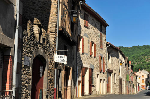 Blesle, village médiéval (43) - Plus beaux villages de France 