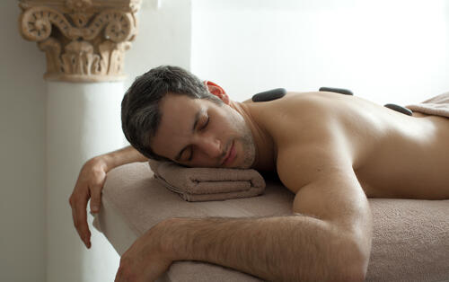 Relaxation et massage au spa de l'hôtel de Paris à Moulins (03) 