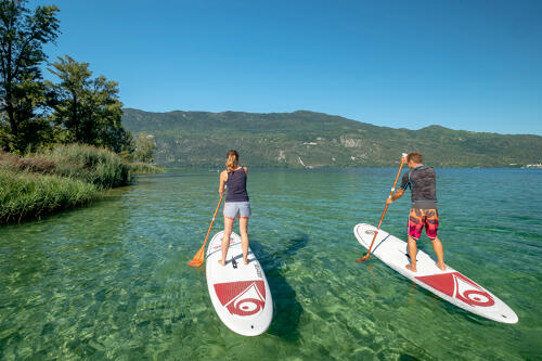 Stand-up paddle au Lac du Bourget (73) 