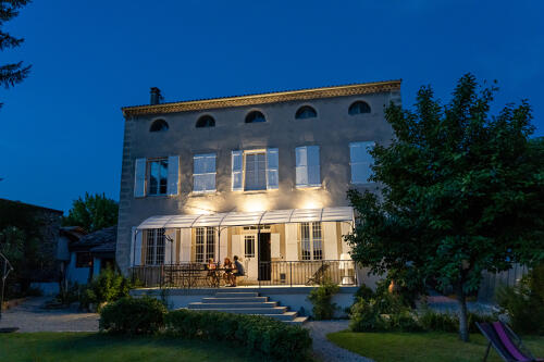 Gite Villa Rhôna à Andancette - Drôme des collines 