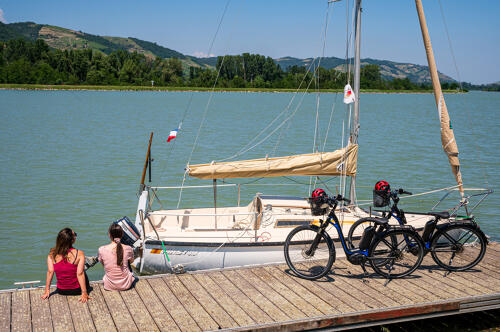Viarhôna - pause vélo le long du Rhône à la Roche-de-Glun 