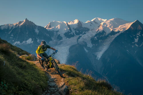 VTT autour de Chamonix, face au Mont Blanc (74) 